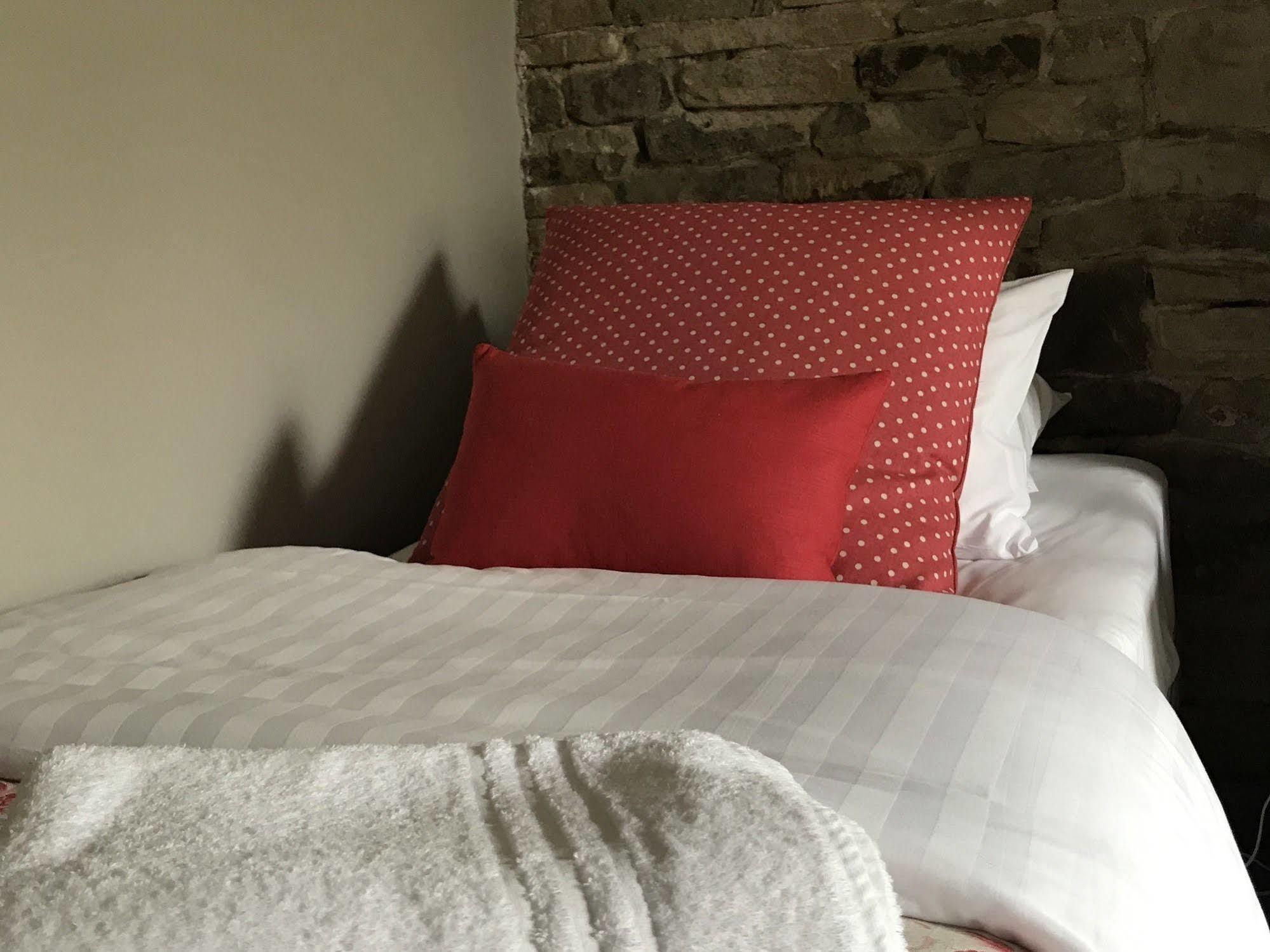 The Alma 3* Sowerby Bridge